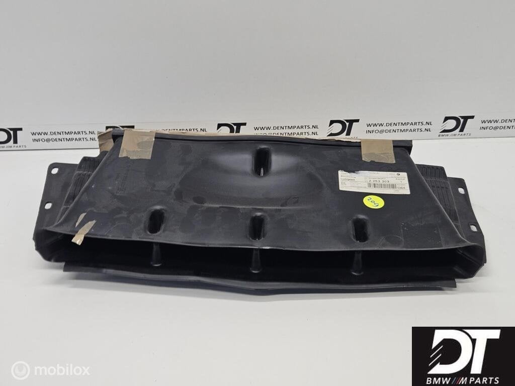 Luchtgeleiding oliekoeler BMW E36 M3 51712253303, Nieuw