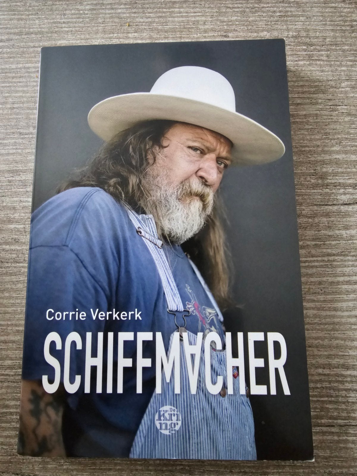 Corrie Verkerk - SCHIFFMYCHER Boek, Ophalen of Verzenden, Gelezen, Corrie Verkerk