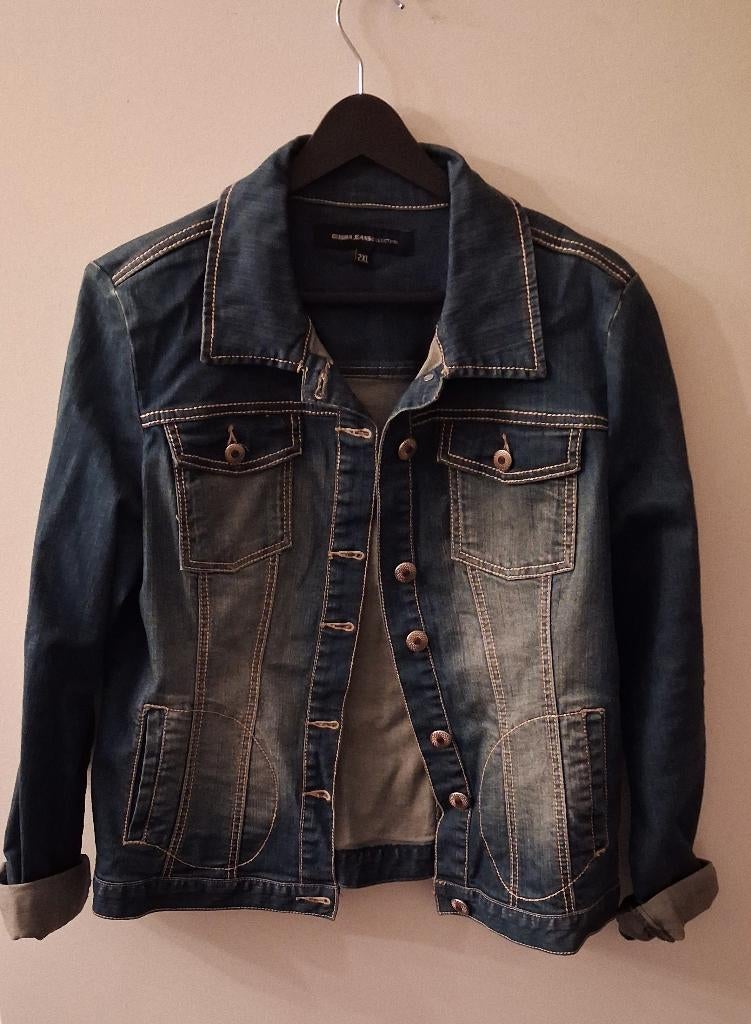 Jeans jasje Geisha, Blauw, Maat 42/44 (L), Nieuw, Ophalen of Verzenden