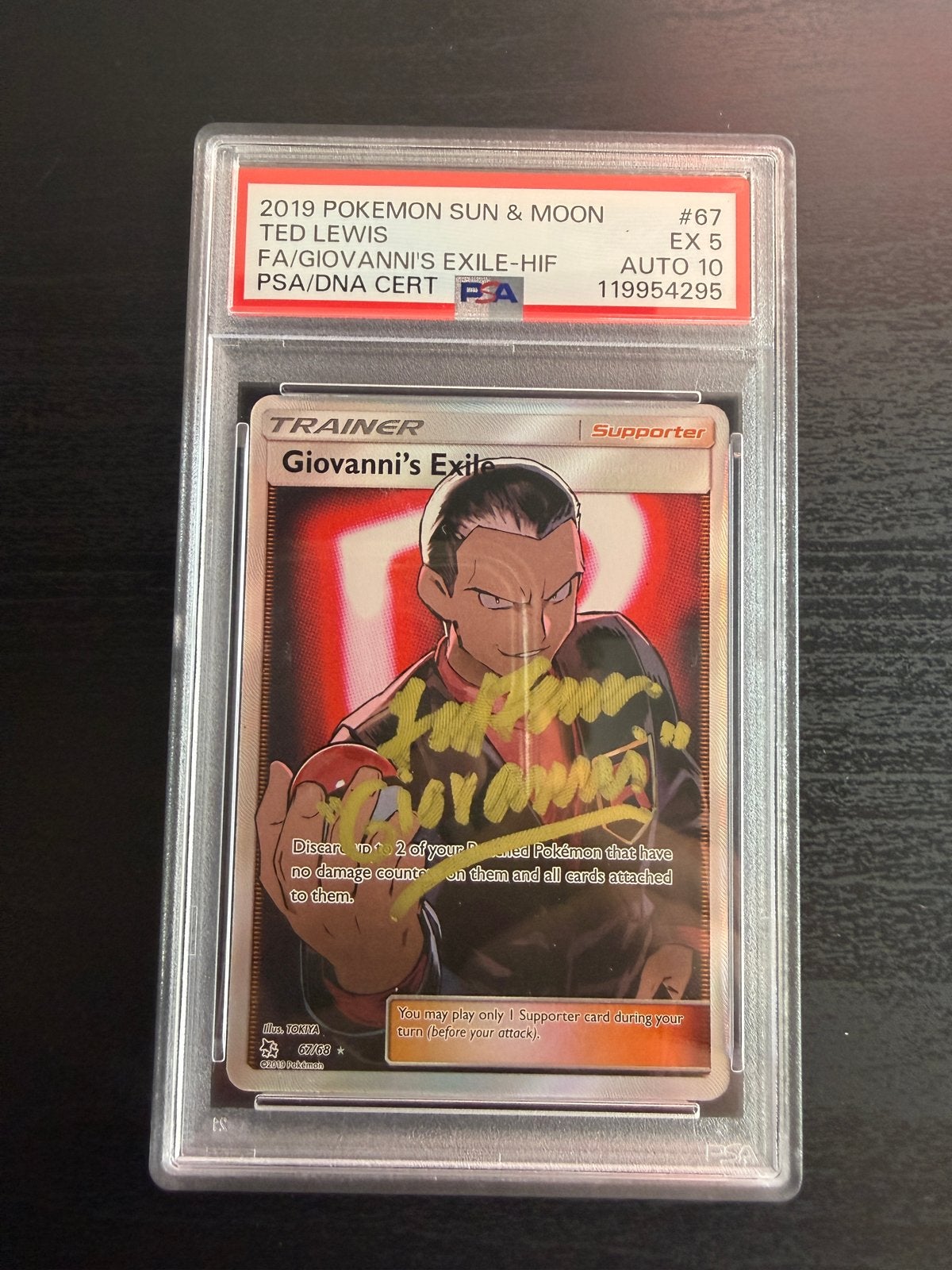 Giovanni's Exile PSA 5 Gesigneerd Pokémon Kaart, Ophalen of Verzenden, Nieuw, Losse kaart, Foil