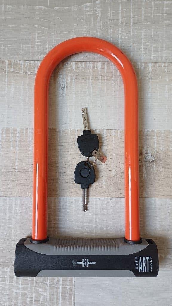 ART4 beugelslot, Ophalen of Verzenden, Zo goed als nieuw