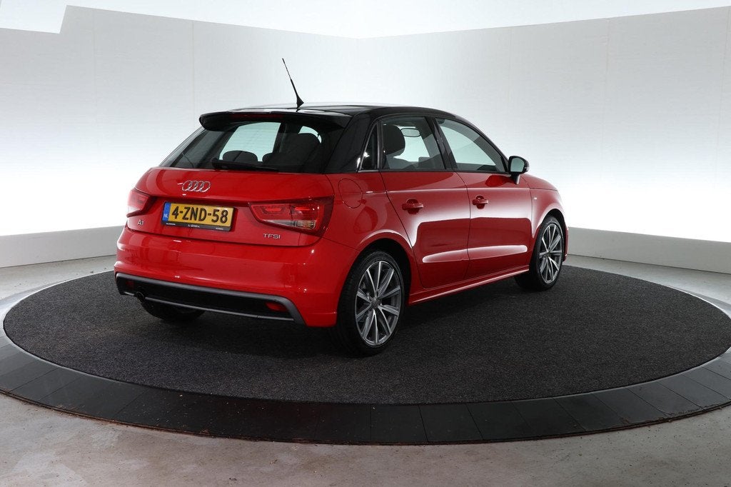 Audi A1 Sportback 1.2 TFSI Admired, Auto's, Audi, Euro 5, Zwart, 4 cilinders, Origineel Nederlands