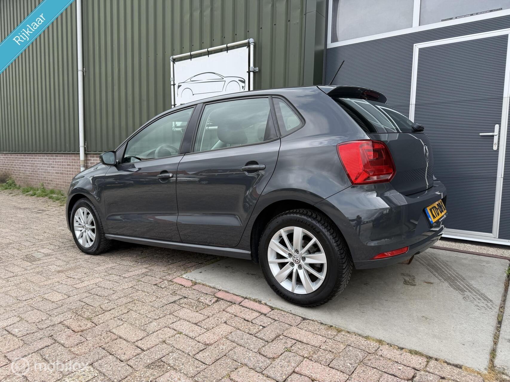 Volkswagen Polo 1.2 TSI Highline|CarPlay|Clima|Stoel vw|PDC|, Gebruikt, Euro 6, 4 cilinders, Bedrijf