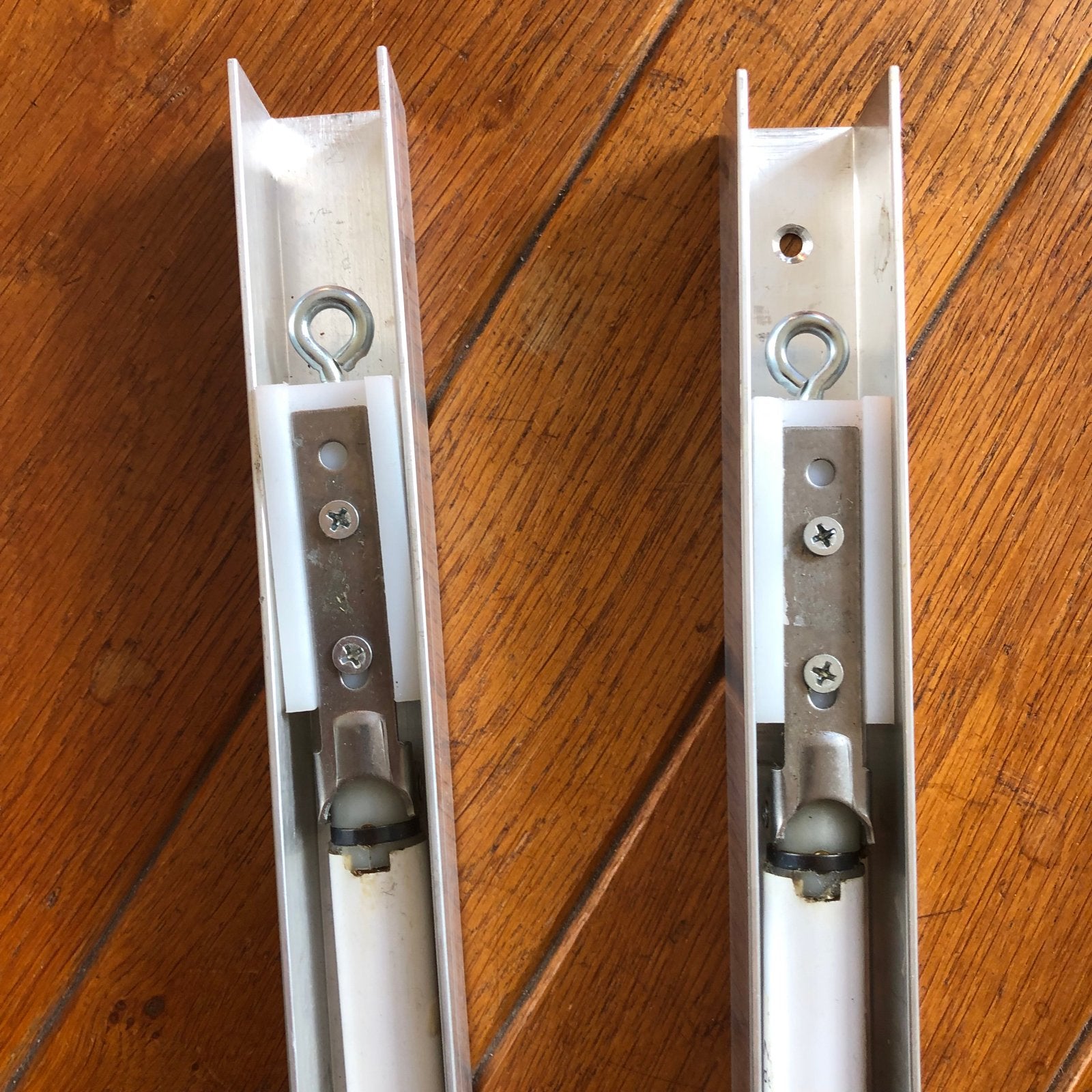 2stuks schuifraam balans veren ,voor oude ramen, Doe-het-zelf en Verbouw, Ophalen, Minder dan 80 cm, Minder dan 80 cm, Overige typen