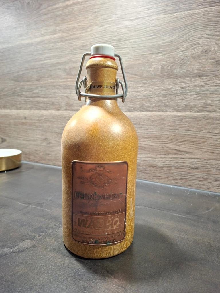 Vintage Beerenburg Wadro stenen fles met beugeldop, Ophalen of Verzenden