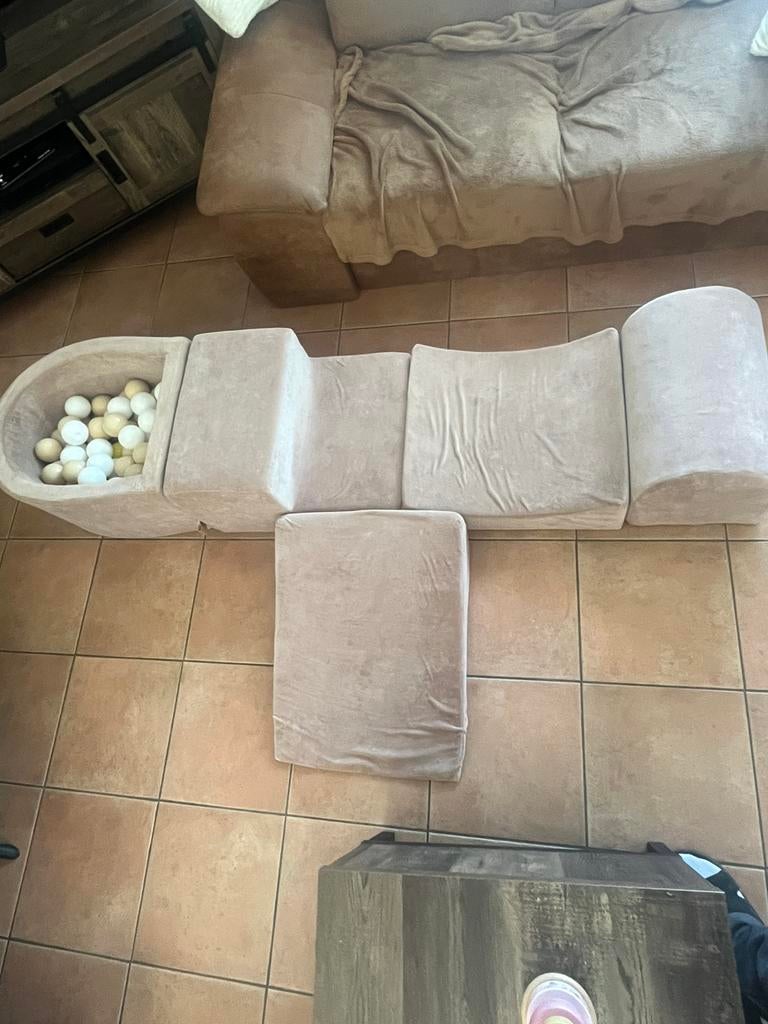 MeowBaby Bouclé Soft Play Speelset met Ballenbak, Ophalen of Verzenden, Zo goed als nieuw, Ontdekken