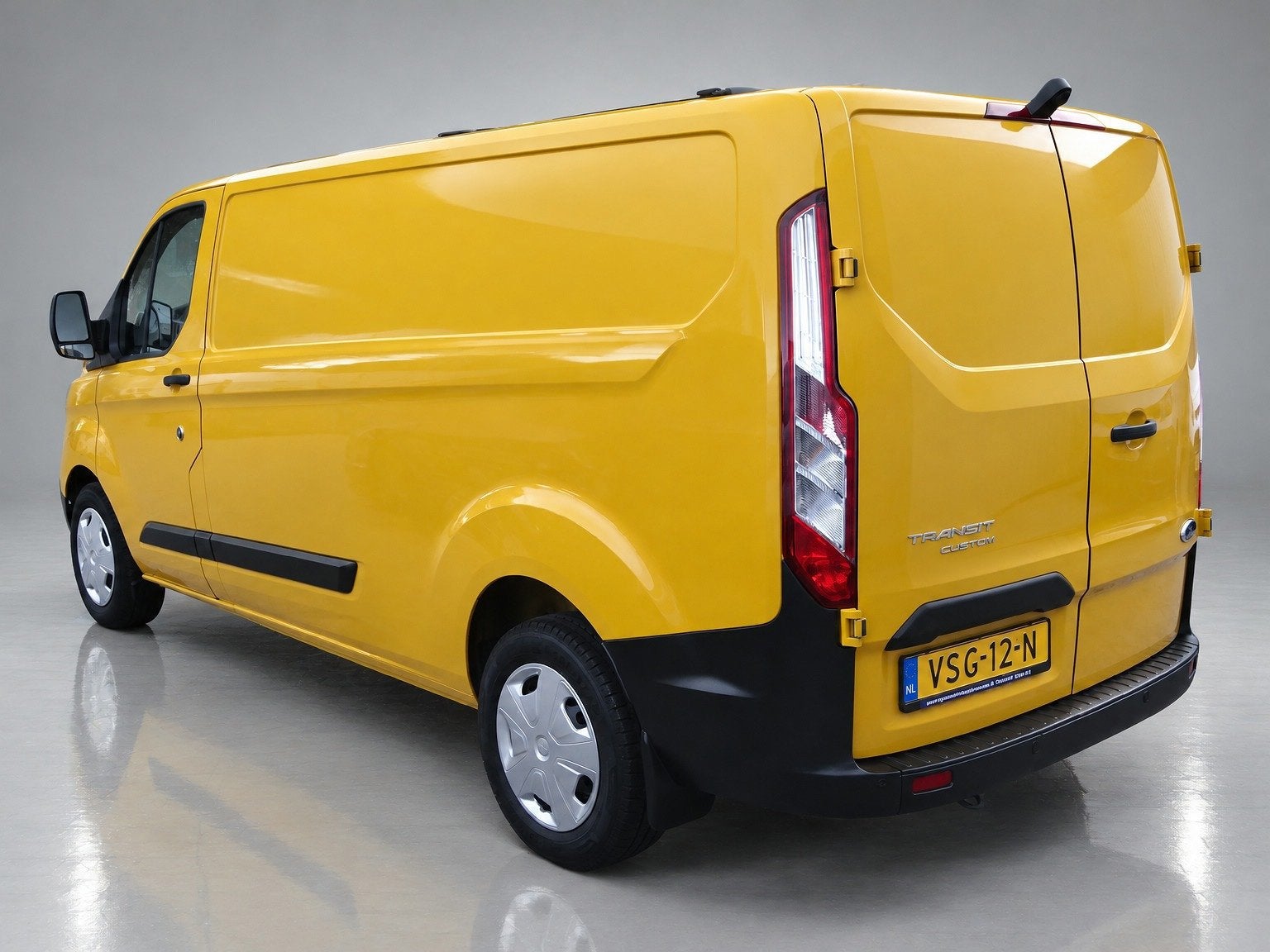 Ford Transit Custom 320 2.0 TDCI L2H1 Trend AUTOMAAT AIRCO C, Auto's, Dealer onderhouden, 4 cilinders, 2000 kg, 2039 kg