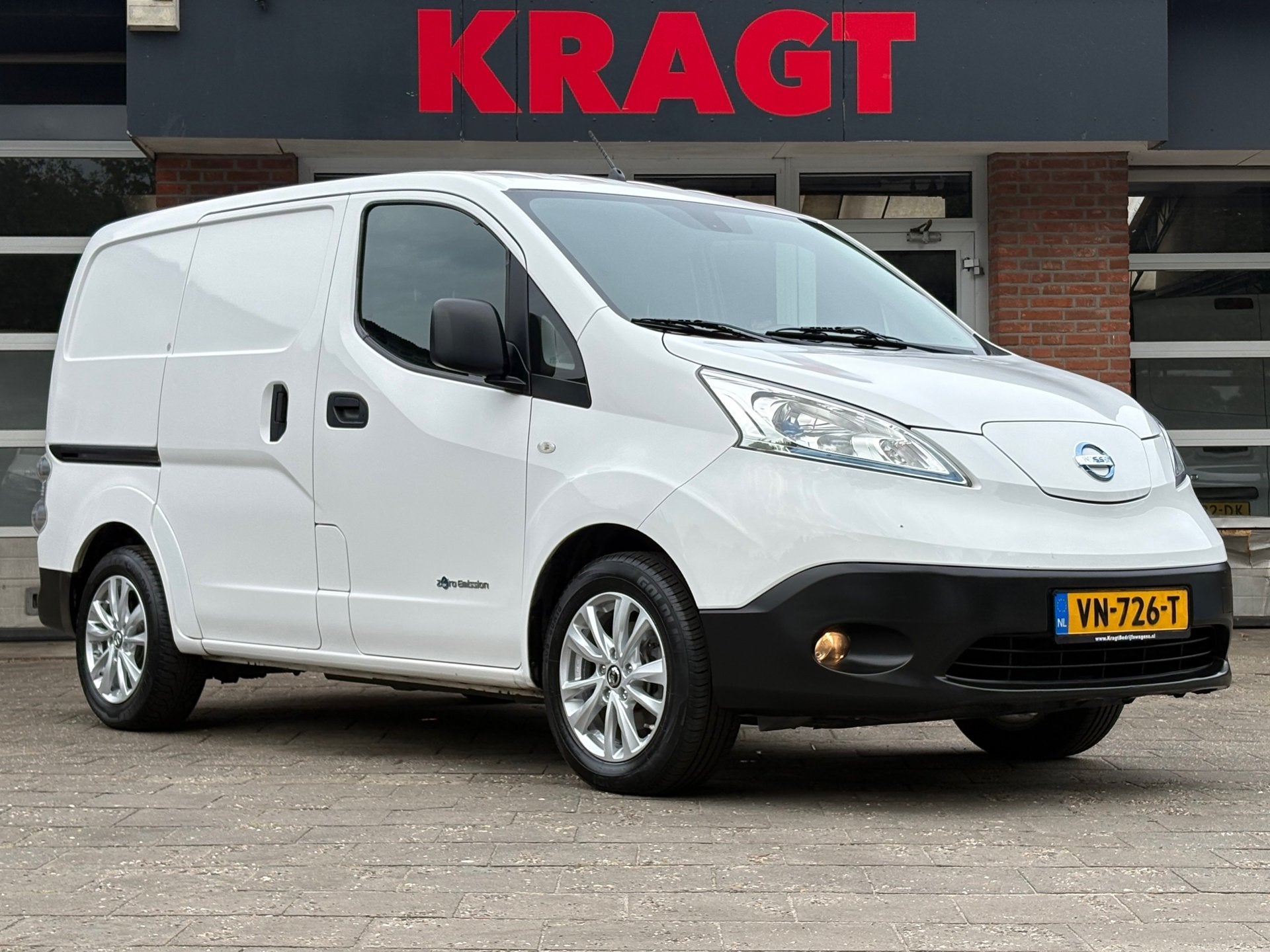 Nissan E-NV200 Business|MARGE|NAP|SOH 82%|achteruitrijcamera, Auto's, Bestelauto's, Dealer onderhouden, Stof, Zwart, Wit