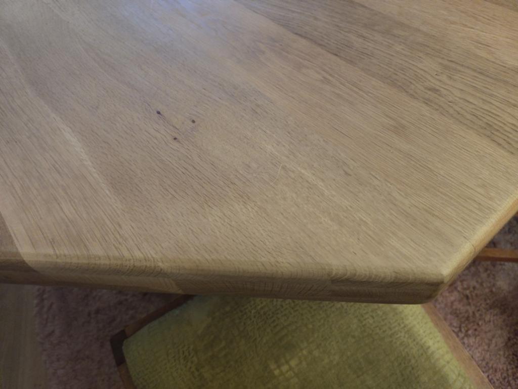 KOOPJE!! Mooie Eettafel met 4 stoelen, vol-eiken, 8-hoekig, Huis en Inrichting, Tafels | Eettafels, Gebruikt, 50 tot 100 cm, Eikenhout
