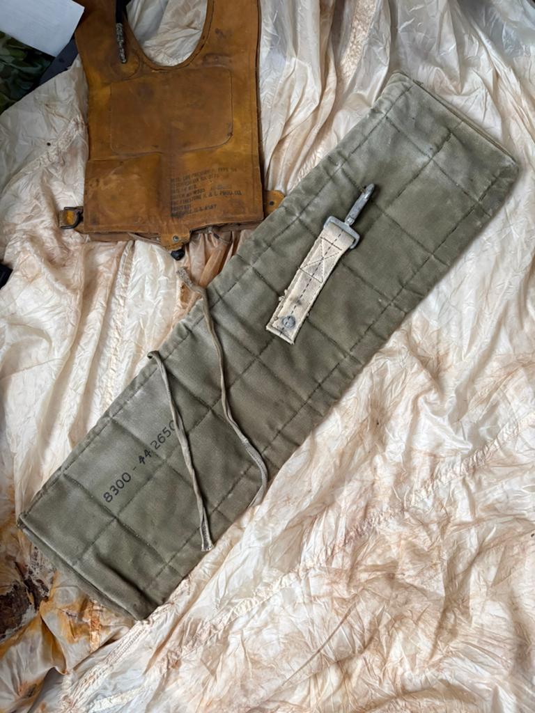WWII Airborne griswold bag compleet, Verzamelen, Verzenden