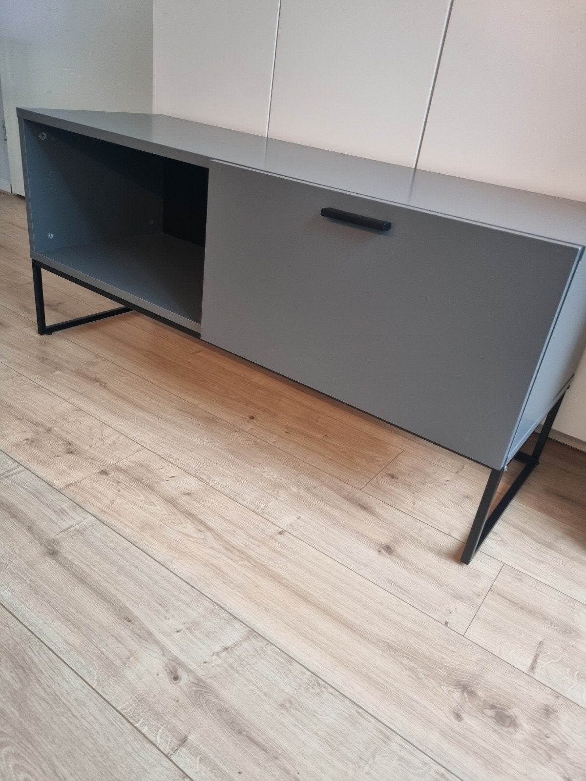 Leenbakker tv meubel model Kioto grijs, Ophalen, Gebruikt, Industrieel, 25 tot 50 cm