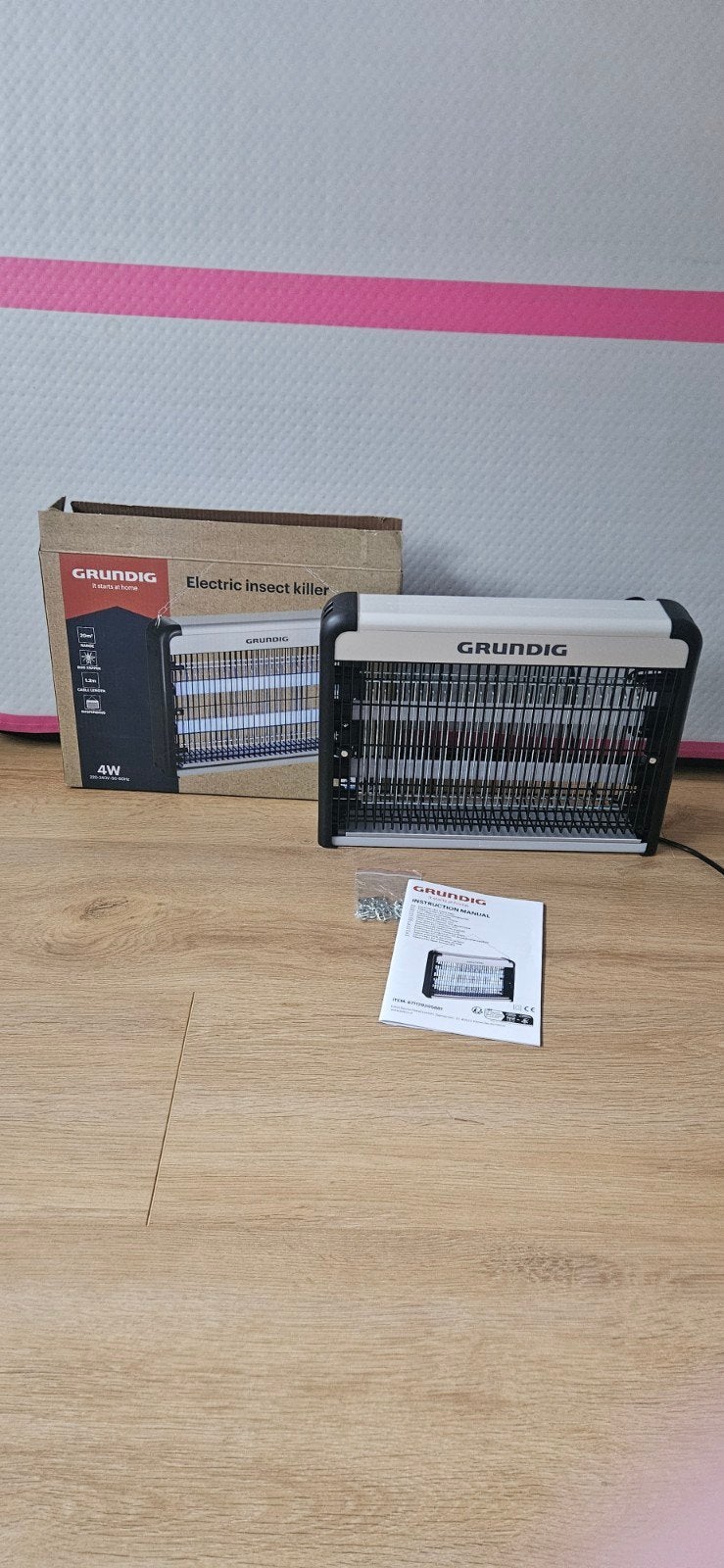 Grundig vliegenlamp / muggenlamp, Ophalen