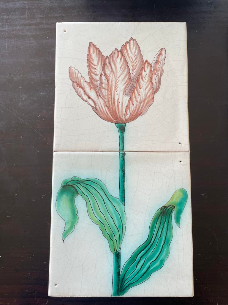 Makkum Tegel met Tulp - Handgeschilderd Wanddecoratie, Ophalen of Verzenden