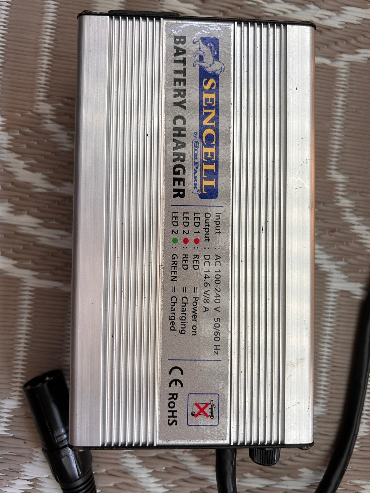 Sencell Battery charger, Caravans en Kamperen, Camper-accessoires, Ophalen of Verzenden, Gebruikt