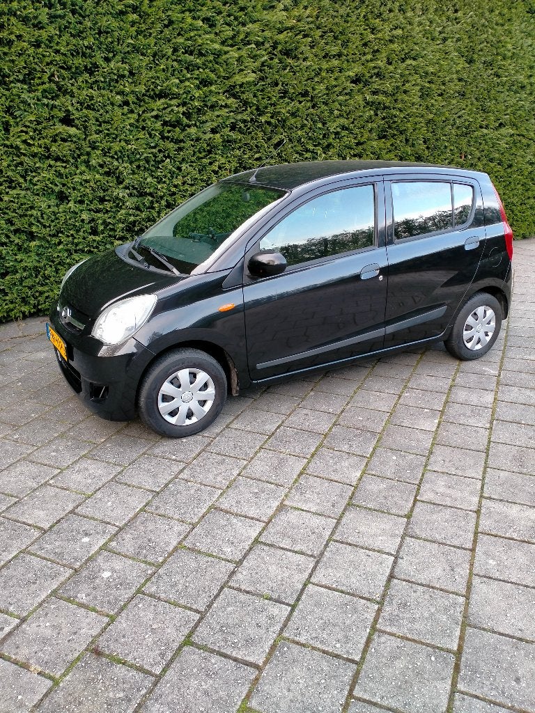 Daihatsu Cuore 2009 - Nieuwe motorolie, bakolie en bougies, Voorwielaandrijving, Stof, 600 kg, 18 €/maand