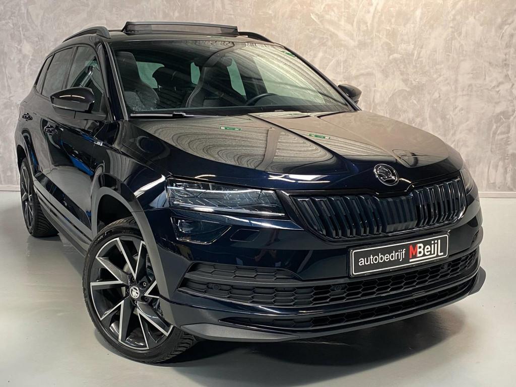 Skoda Karoq 1.5 TSI ACT Sportline Business /Pano /Camera /Vi, 4 cilinders, 150 pk, Automatische klimaatregeling, Zwart