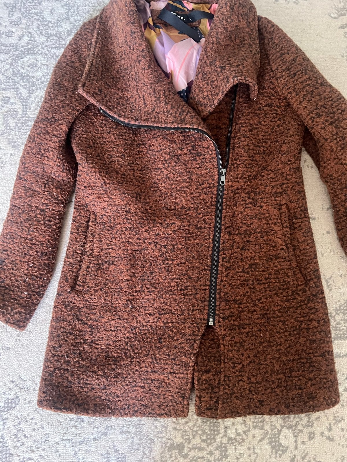 Winterjas dames met kleurrijke voering, Ophalen of Verzenden, Zo goed als nieuw, Maat 38/40 (M), Bruin