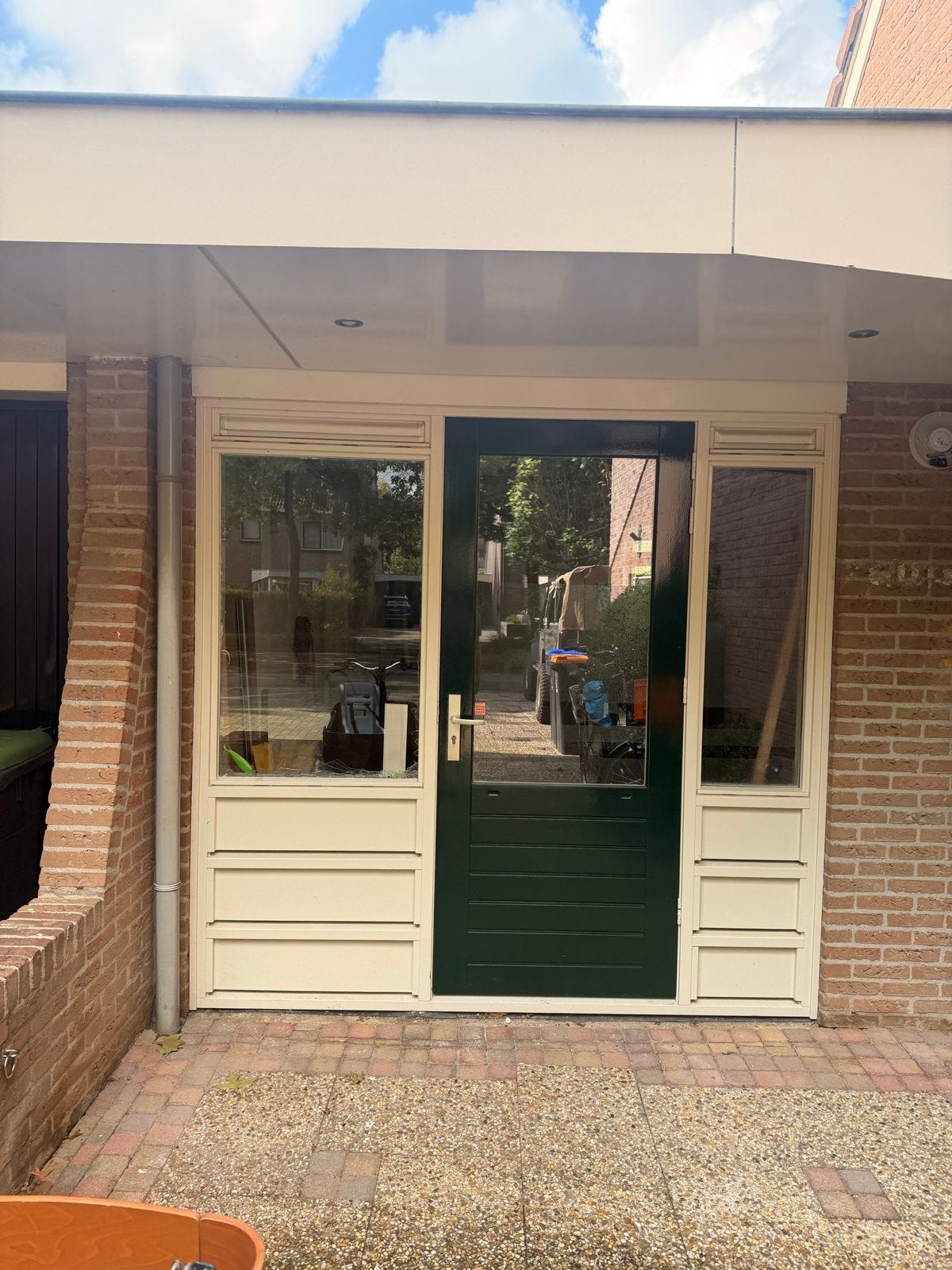 Buitendeur met zijlichten - Breedte 237 cm, Hoogte 229 cm, Doe-het-zelf en Verbouw, Gebruikt, Ophalen of Verzenden, Buitendeur