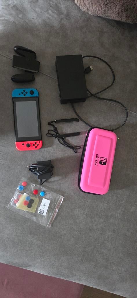 Nitendo switch, Ophalen, Zo goed als nieuw, Met 2 controllers, Switch Original