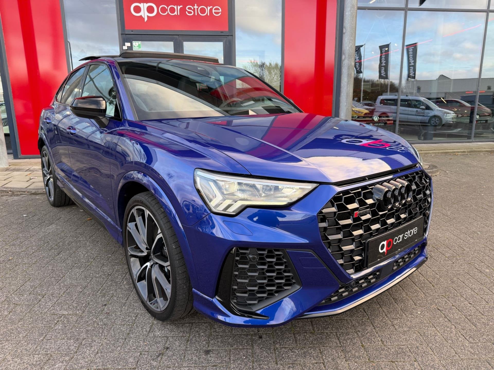 Audi RSQ3 TFSI RS / Panorama/ Full spec, Auto's, Audi, Automaat, Gebruikt, Zwart, 1675 kg
