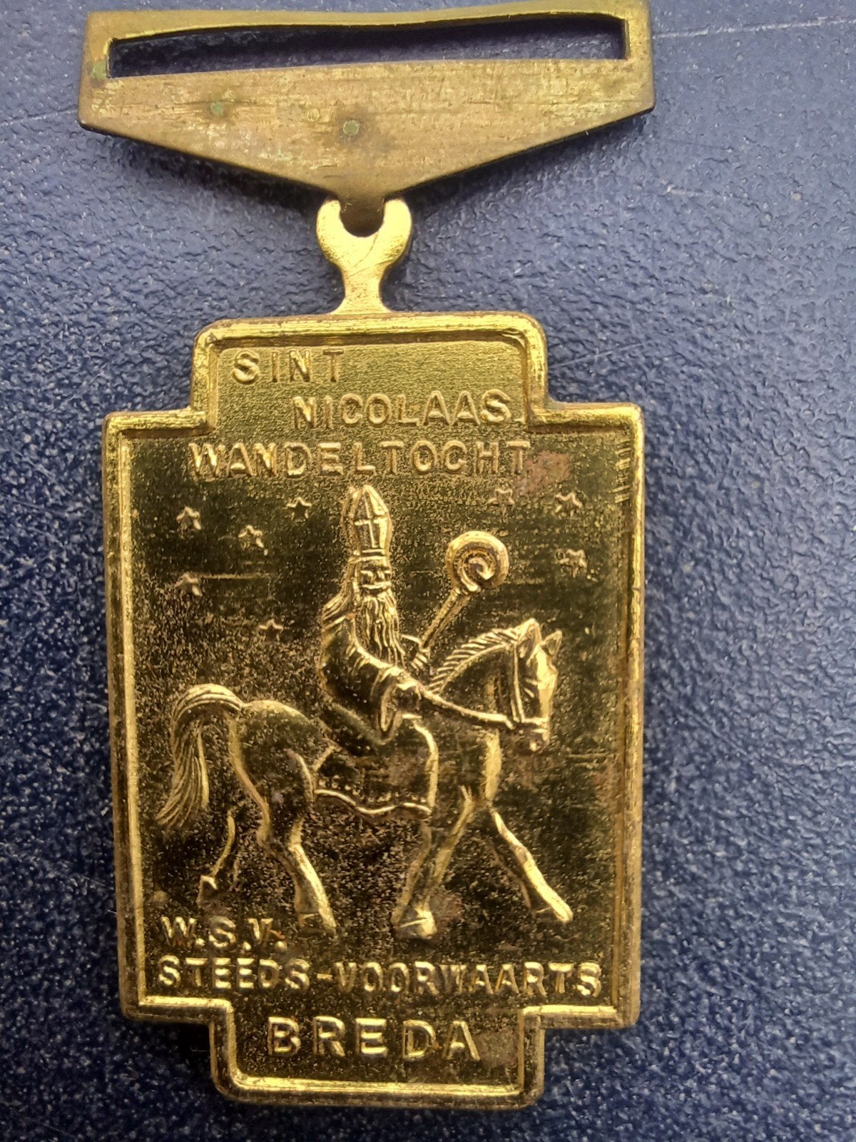 Medaille St Nicolaas wandeltocht WSV steeds voorwaarts Breda, Ophalen of Verzenden, Overige materialen, Nederland