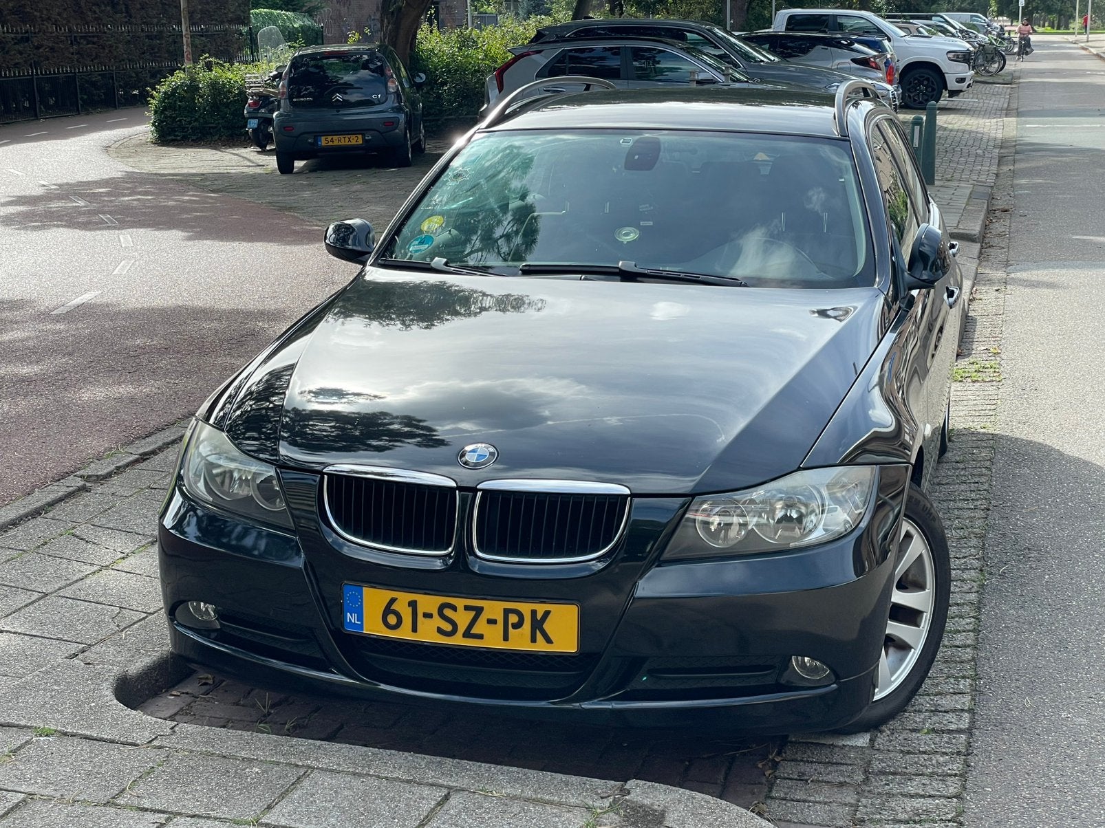 BMW 3-Serie 2.0 318 I Touring 2006 Zwart, 13 km/l, Zwart, 4 cilinders, 129 pk