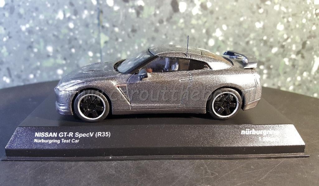 Nissan GT-R SpecV (R35) grijs 1:43 Kyosho, Hobby en Vrije tijd, Modelauto's | 1:43, Verzenden, Nieuw, Auto, Kyosho