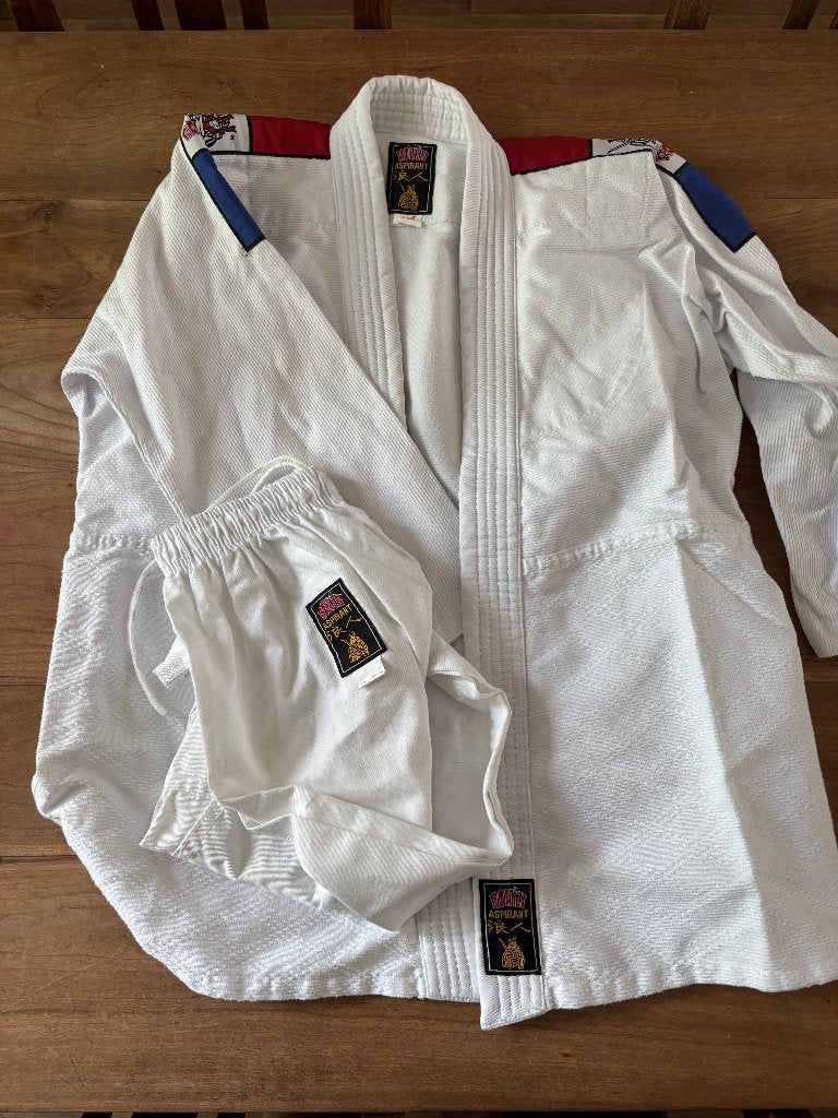 Kinder judo pak Ronin maat 140, Judo, Vechtsportpak, Ophalen of Verzenden, Zo goed als nieuw