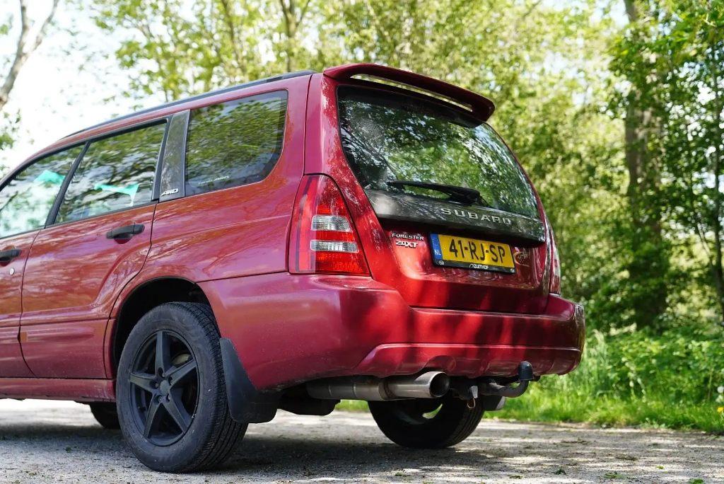 Subaru Forester 2.0 XT AWD Panorama Trekhaak 2005 Rood, Zwart, 4 cilinders, 1435 kg, Leder en Stof