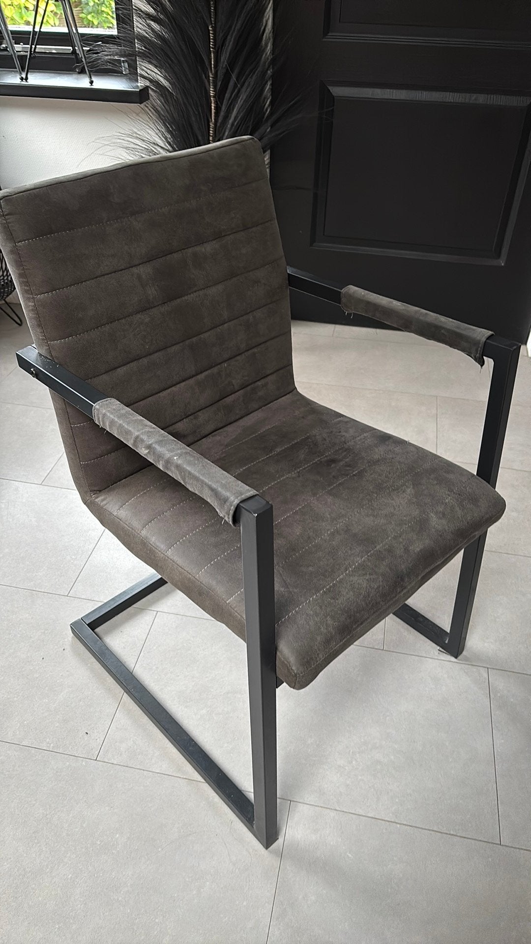 6 x eetkamer stoelen, Ophalen, Zwart, Zo goed als nieuw, Stof