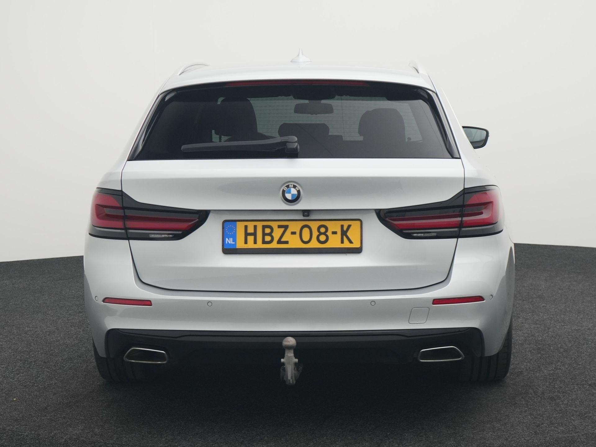 Foto 5 van BMW 5-serie Touring 520i High Executive