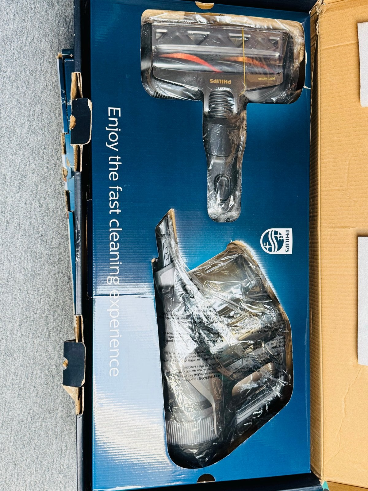 Philips 8000 Series Aqua Plus Draadloze Steelstofzuiger, Witgoed en Apparatuur, Philips, Ophalen of Verzenden, Reservoir, Steelstofzuiger