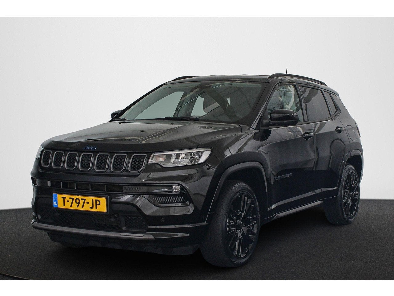 Jeep Compass 4xe 240 Plug-in Hybrid Electric S Stuur-Stoelve, Auto's, Automaat, 4 cilinders, Zwart, Bedrijf