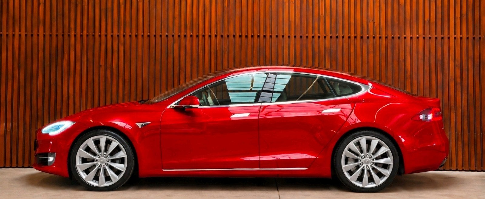 Tesla Model S 75D 2018 HW3 / MCU2 / FSD / CCS,  Plaidlook