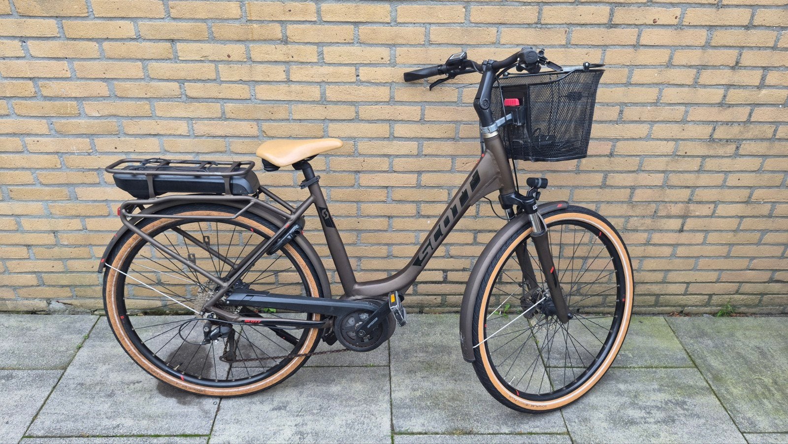 Scott Sub Active Eride e-bike met Bosch 400Wh accu, 8000km, Ophalen of Verzenden, Gebruikt, 50 km per accu of meer, Overige merken