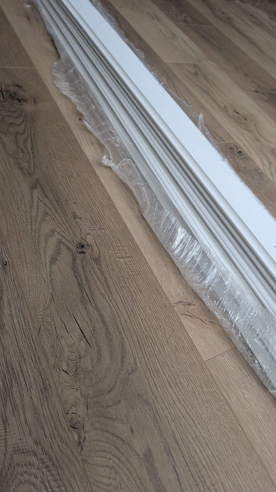 20 meter 'MDF Plint 70x12mm Wit Voorgelakt RAL 9010, Doe-het-zelf en Verbouw, Plinten en Afwerking, Ophalen, Nieuw, Mdf, 250 cm of meer
