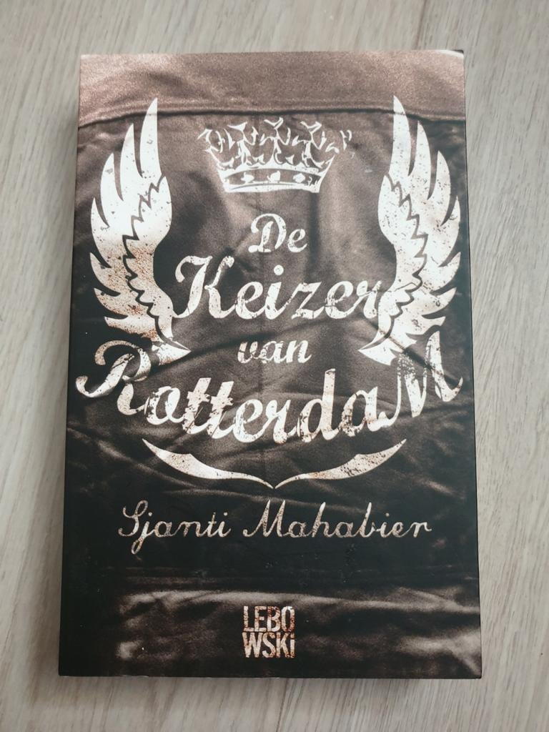 De Keizer van Rotterdam - Sjanti Mahabier, Ophalen of Verzenden, Gelezen, Sjanti Mahabier