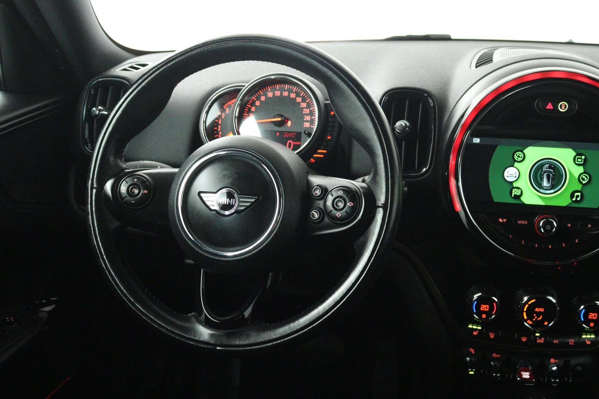 Mini Mini Countryman 1.5 Cooper Salt (STOELVERWARMING, NAVIG, Gebruikt, Countryman, 715 kg, Zwart