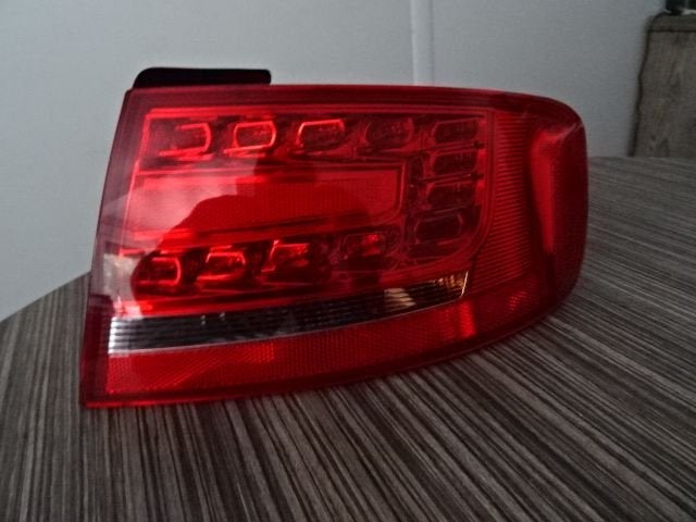 Achterlicht Audi A4 B8 bj 2011 sedan Rechts led., Auto-onderdelen, Gebruikt, -, -, -