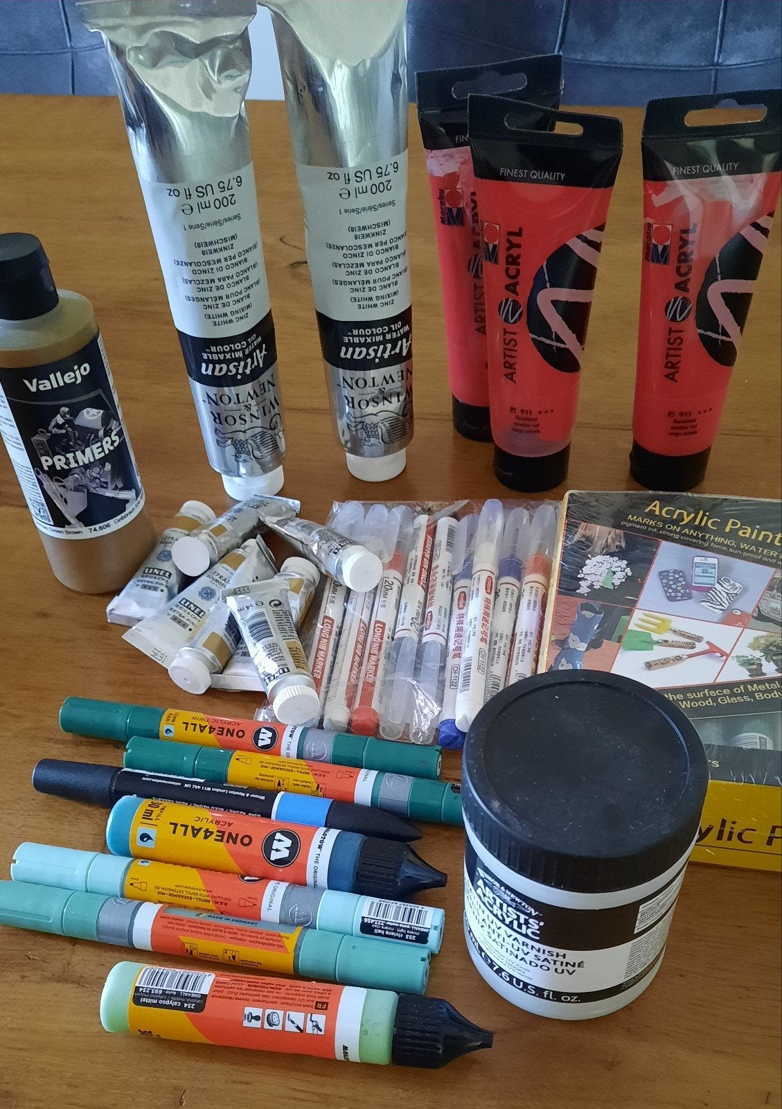 Nieuw acryl verfset met diverse benodigdheden, Ophalen of Verzenden, Nieuw, Acrylverf