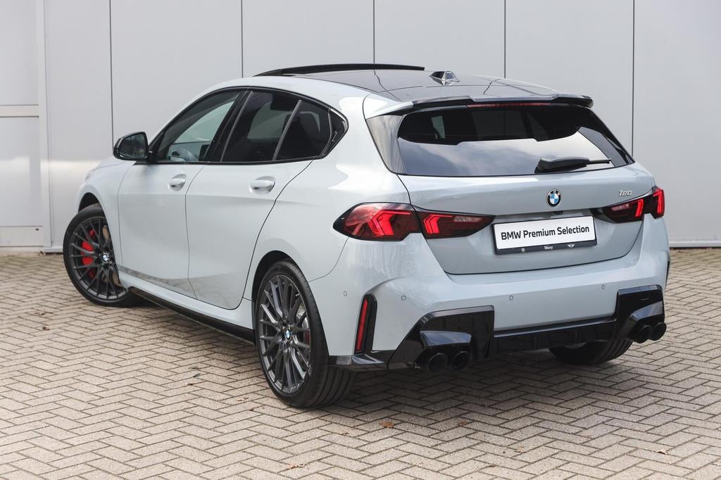 BMW 1 Serie 120 M Sport Automaat / Panoramadak / Sportstoele, Auto's, 156 pk, Met garantie (alle), Origineel Nederlands, Bedrijf