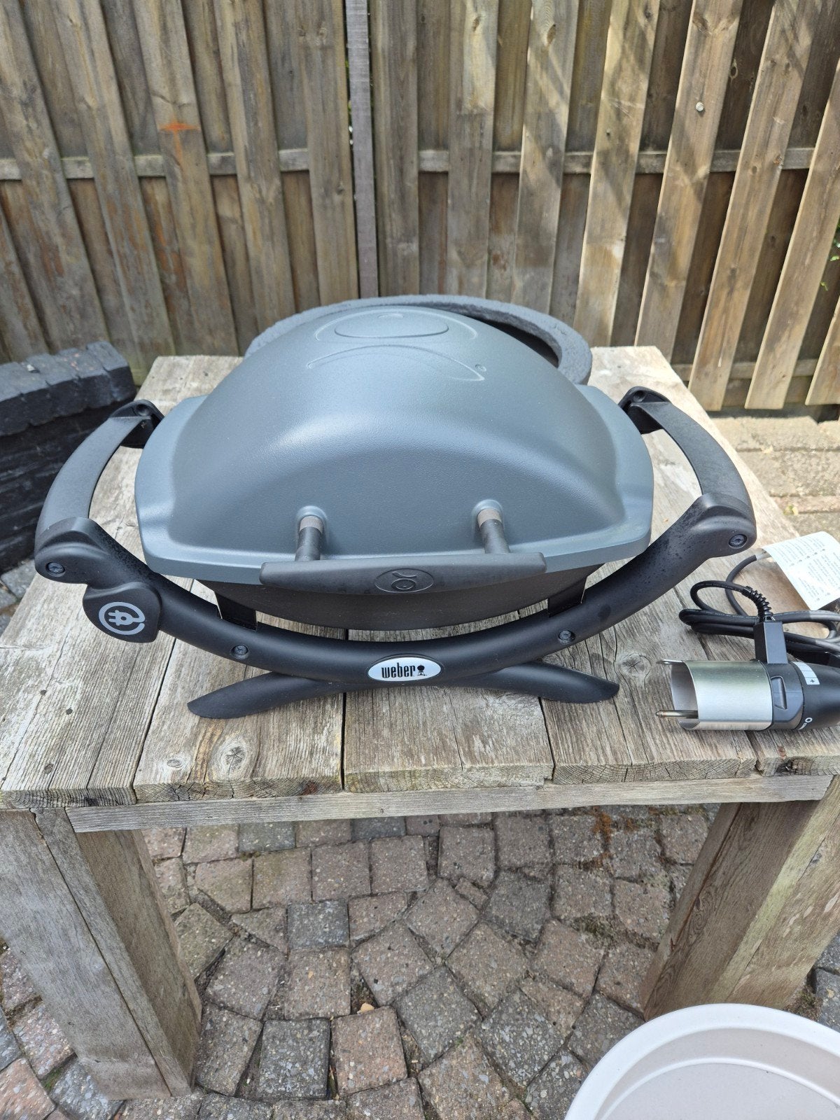 Weber Q1400, Ophalen, Zo goed als nieuw