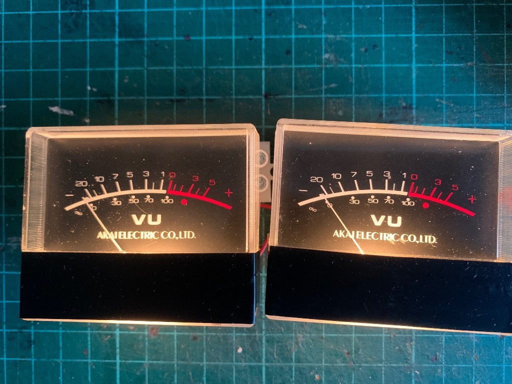 VU meters met verlichting, Ophalen of Verzenden, Gebruikt