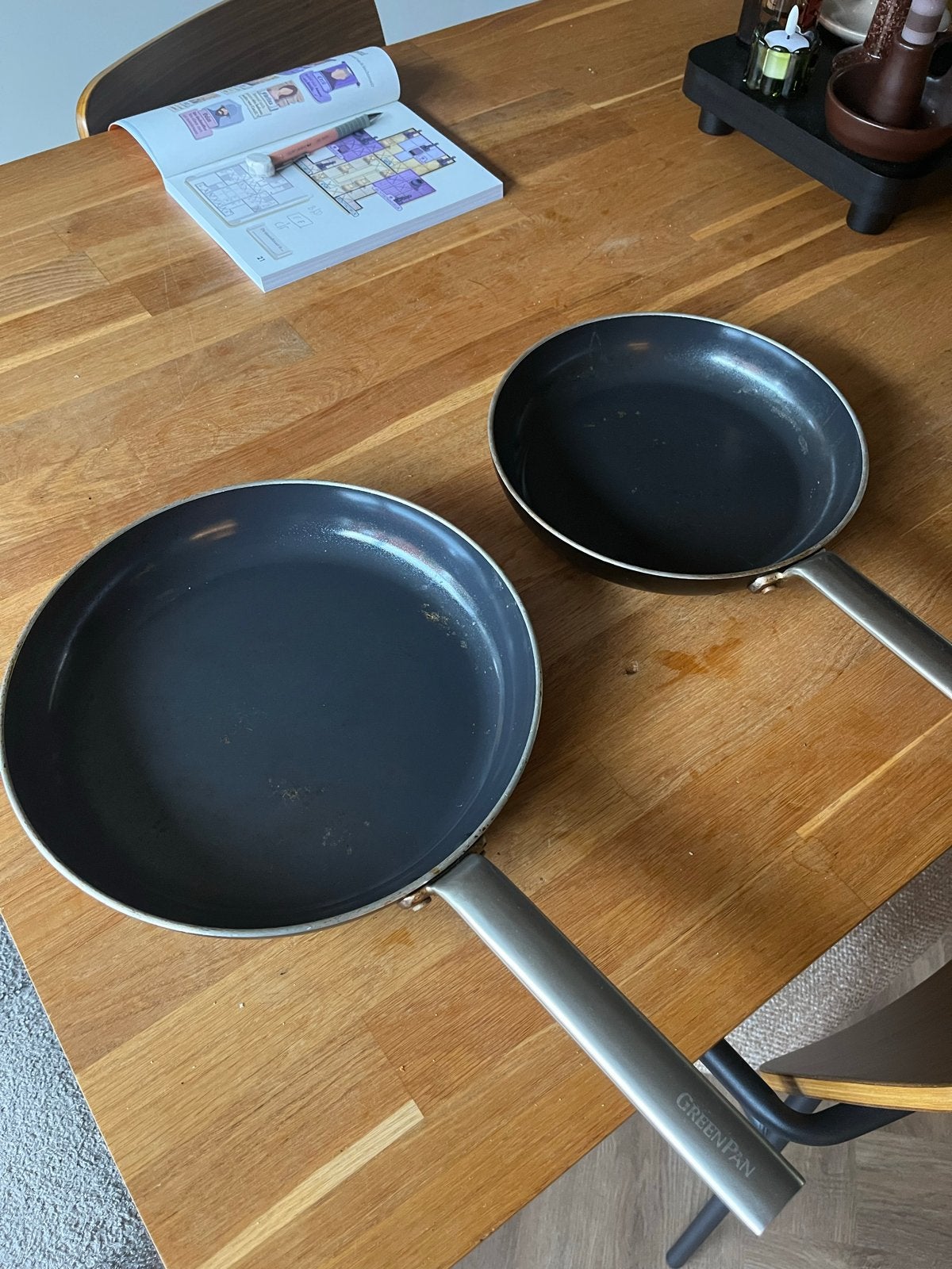 Gratis: Gebruikte GreenPan koekenpannen (2 stuks), Ophalen, Koekenpan, Gebruikt, Antiaanbaklaag