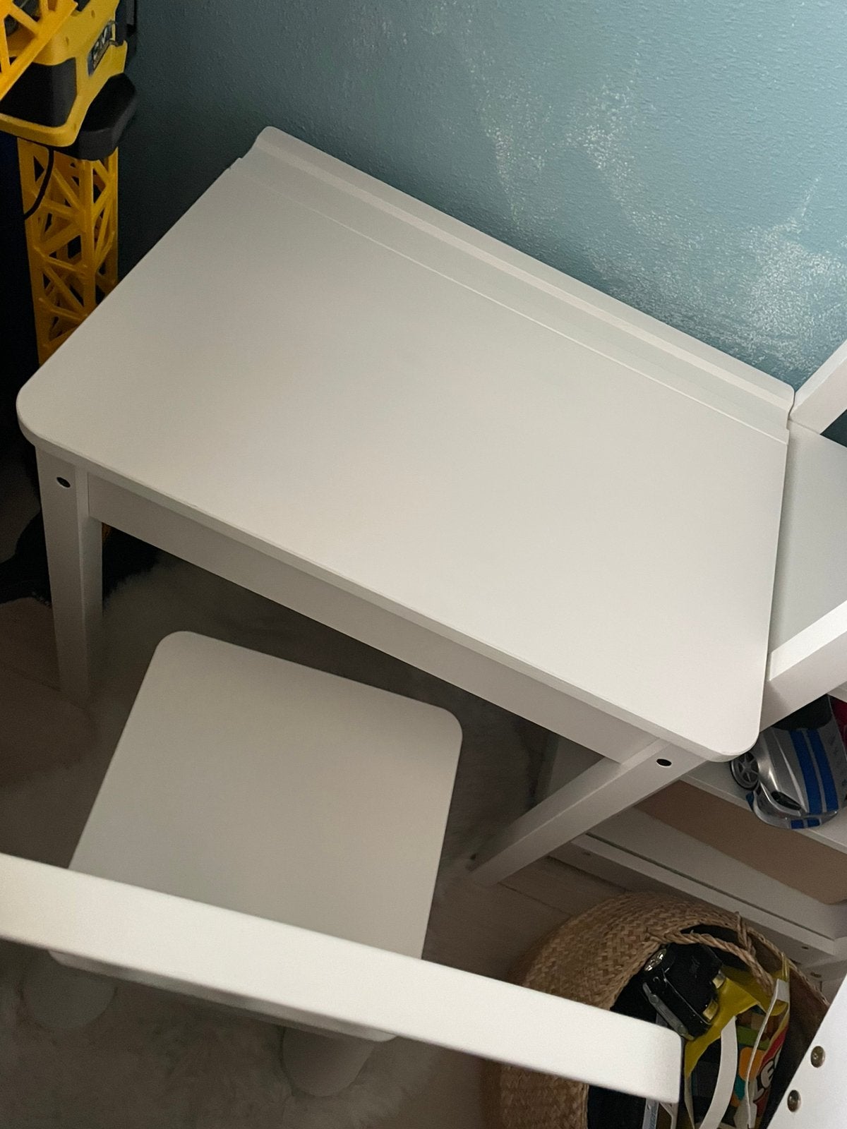 Ikea schoolbank, Kinderen en Baby's, Kinderkamer | Tafels en Stoelen, Ophalen, Zo goed als nieuw, Tafel(s)