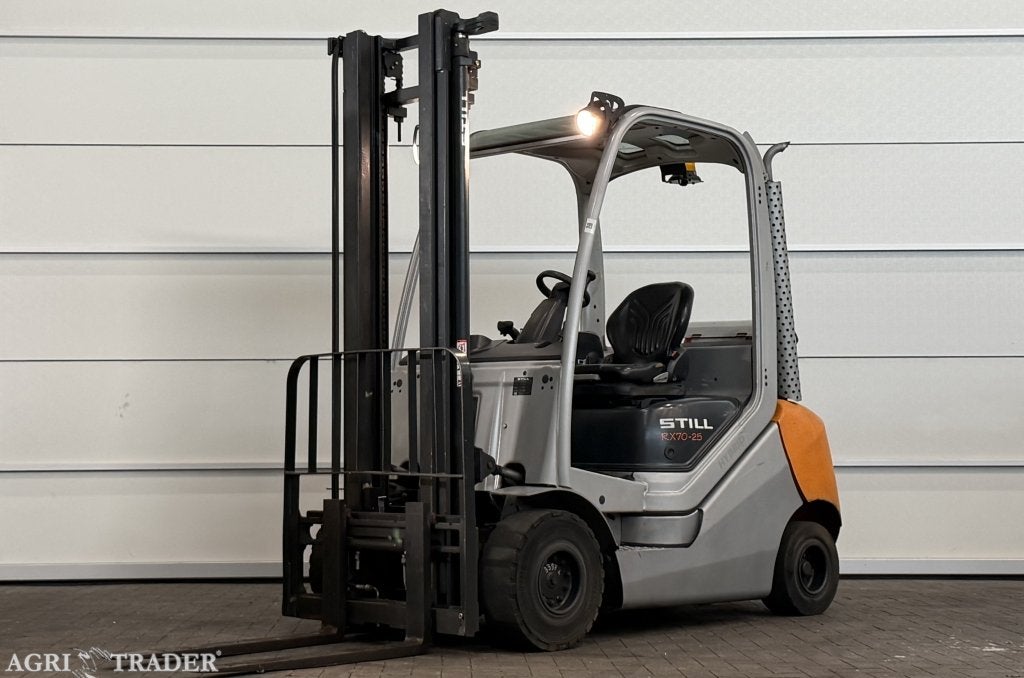 LPG heftruck Still RX70-25, ZEER NETJES!, Zakelijke goederen, Machines en Bouw | Heftrucks en Intern transport, LPG, -, Still