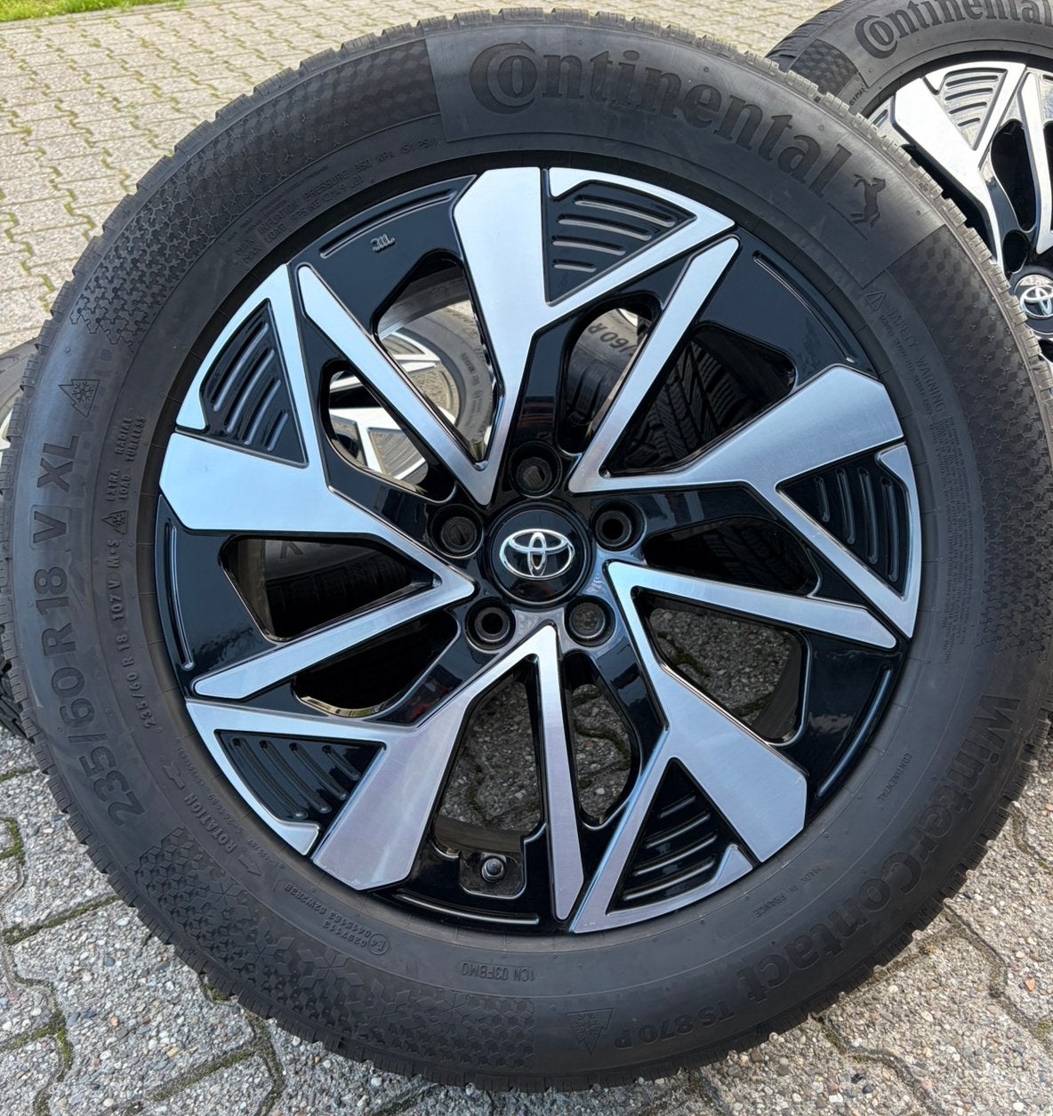 ZGAN 18” Originele Toyota BZ4X Velgen + Winterbanden, Ophalen, 18 inch, Banden en Velgen, Winterbanden