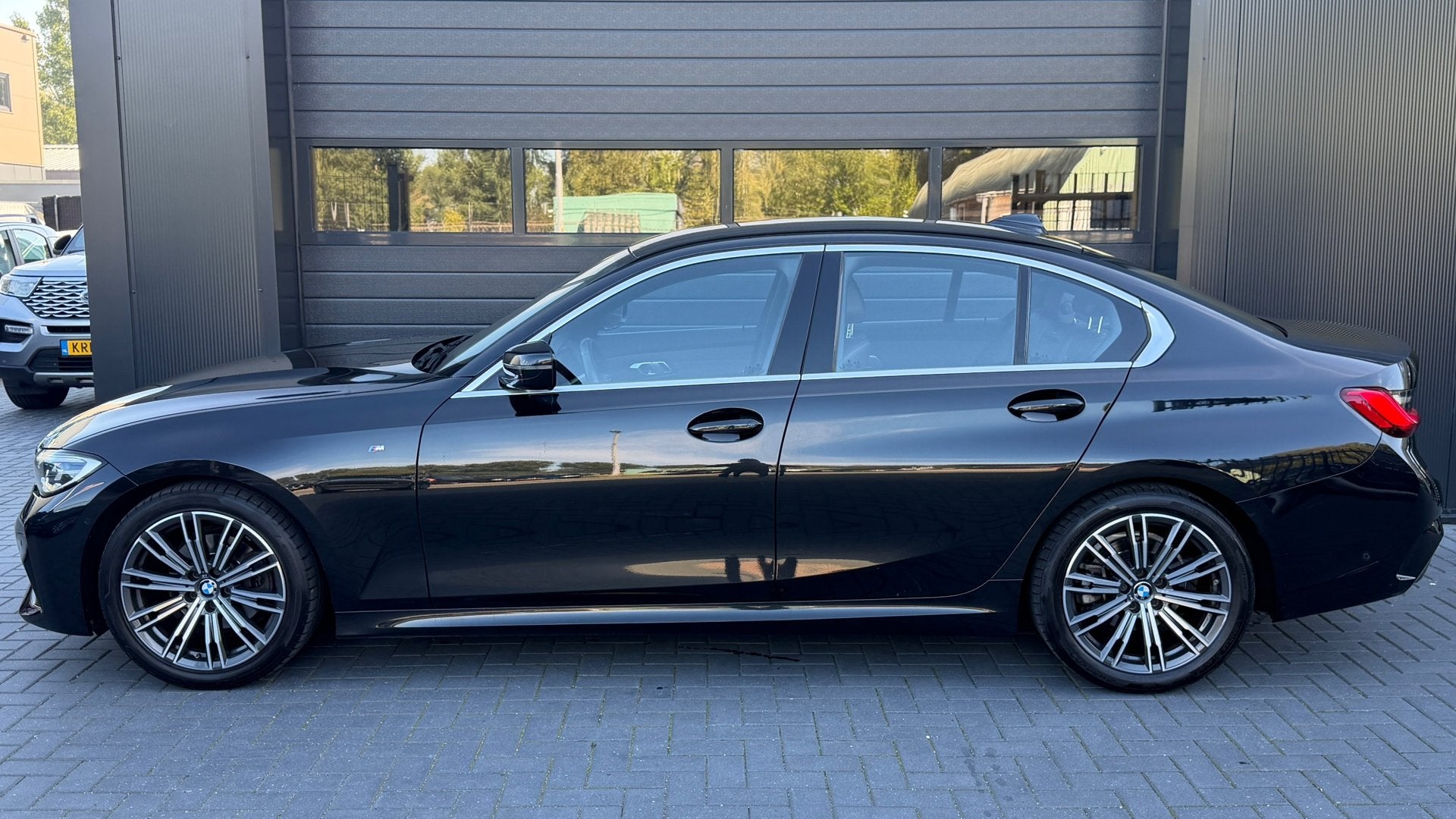 BMW 3-serie 320i High Executive Edition M Sport Camera|Stoel, Auto's, Automaat, 1998 cc, Achterwielaandrijving, Gebruikt