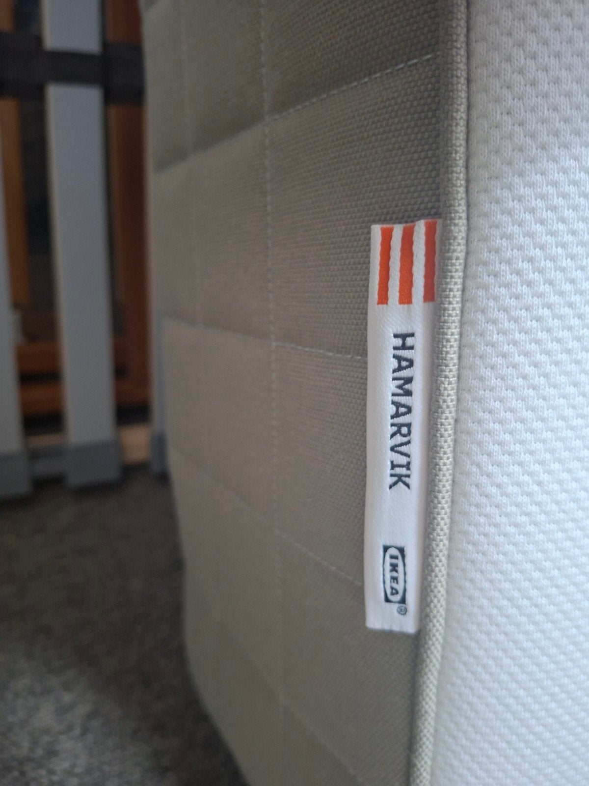 IKEA Hamarvik matras, zo goed als nieuw, Huis en Inrichting, Slaapkamer | Matrassen en Bedbodems, Ophalen, 90 cm, Eenpersoons