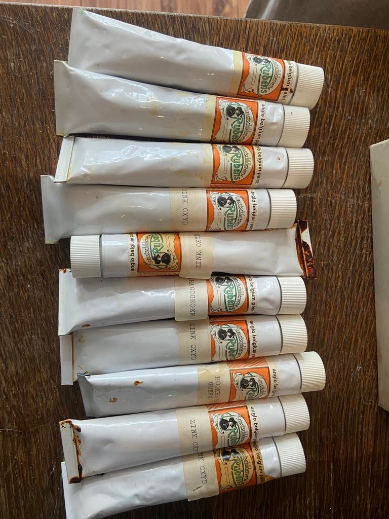 ongebruikte tubes olieverf verschillende kleuren, Ophalen of Verzenden, Nieuw, Olieverf